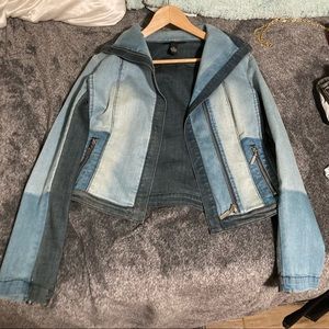 (Sold) Cute denim mix jacket with zippers